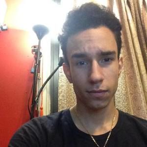 Meet your Posher, Adam